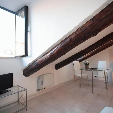 Apartment Duomo *